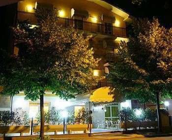 Hotel Palladio Монтекатини-Терме Экстерьер фото